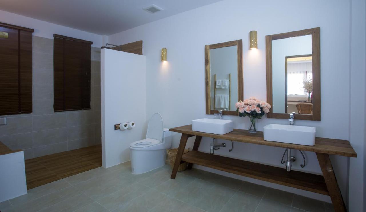 The Nest Private Beach Resort Chumphon Luaran gambar